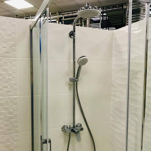 Душевая стойка Crometta Hansgrohe 27266400