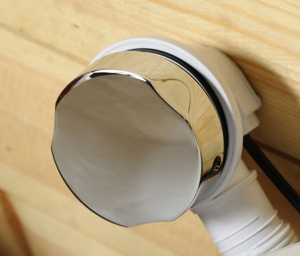 MRB2CBN-PB Трап неразборный с ревизией д/ванн с автопереливом 575*34 ХРОМ McALPINE