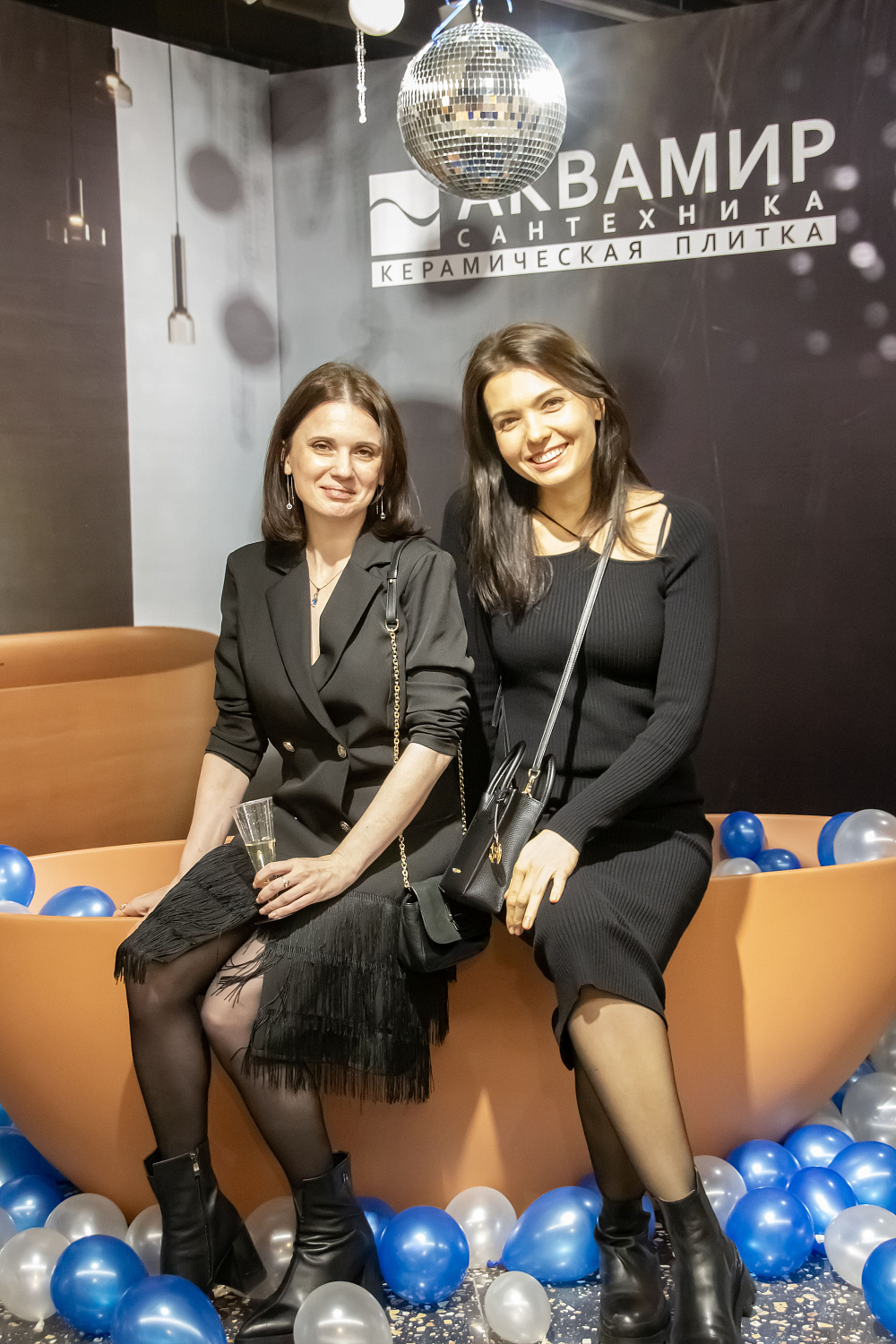 Новогодняя встреча дизайнеров в West: творчество, общение и AVS