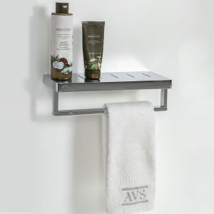 Полка с полотенцедержателем AVS S8300304 30 см, хром Полка с полотенцедержателем AVS S8300304 30 см, хром