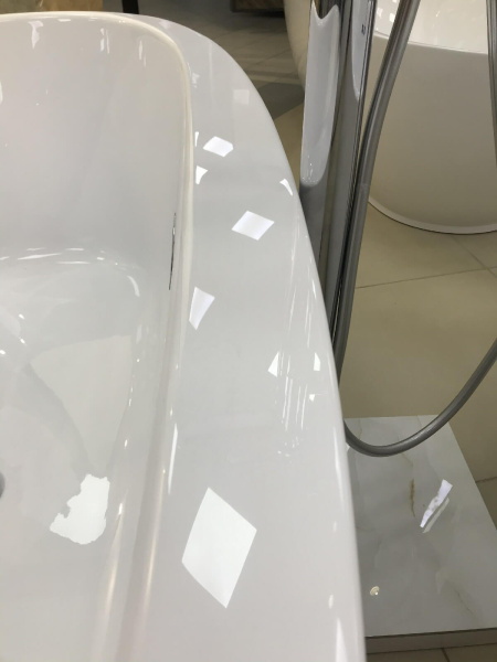 Акриловая ванна AVS Астерия 170x80 белая c донным клапаном