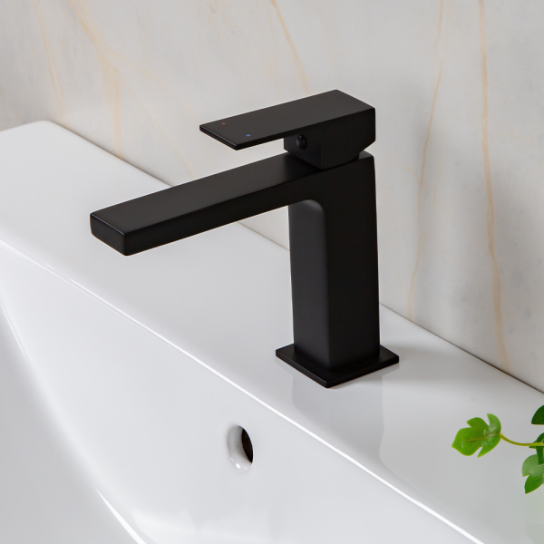 Смеситель для раковины AVS Cube черный матовый Смеситель для раковины AVS Cube черный матовый